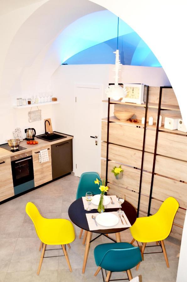 Studio Apartment Surf By The Sea Опатия Екстериор снимка